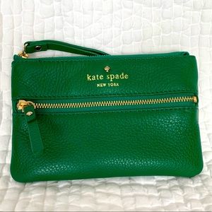 Kate Spade Cobble Hill Bee Wristlet, Emerald